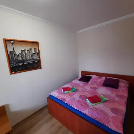 Zöld Béka Panoráma Wellness I. *