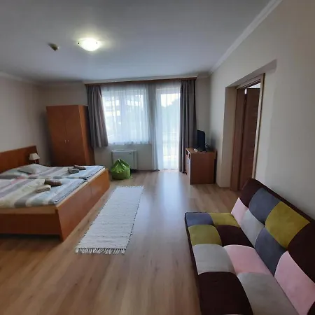Appart hôtel Zöld Béka Panoráma Wellness I.