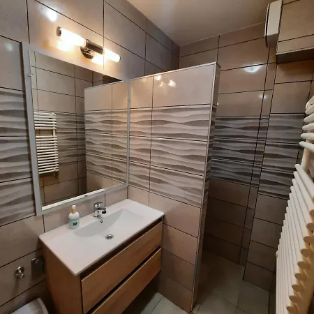 Zöld Béka Panoráma Wellness I. *